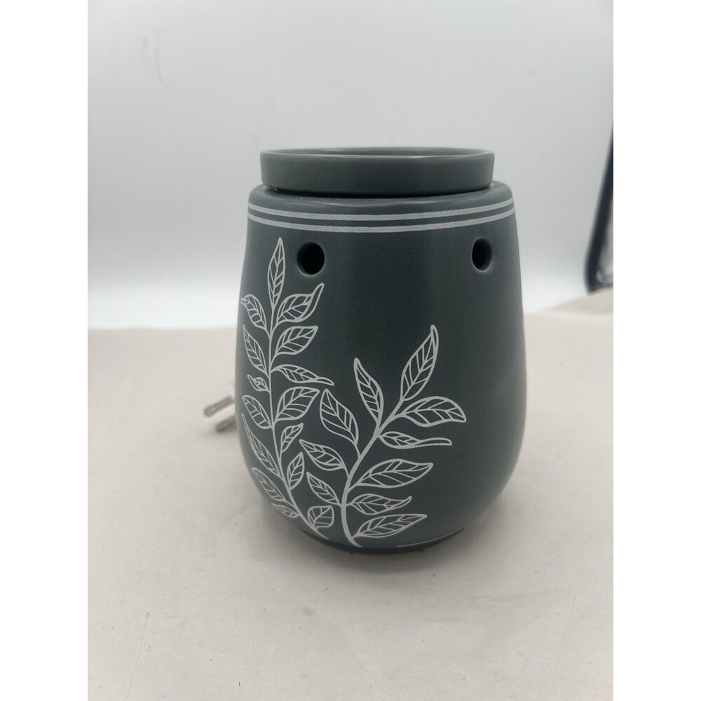 ScentSationals Ceramic Green Leaf Wax Melter Warmer  With Bulb Included